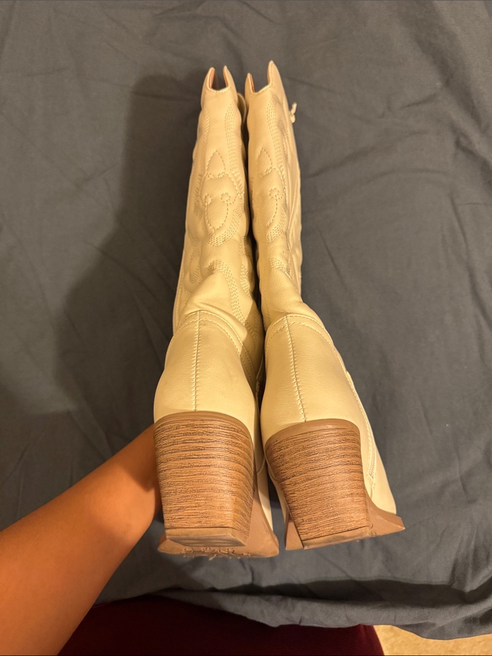 Windsor Cream Western Heeled Pull-On Boots - Picture 7 of 8